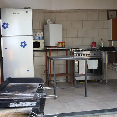 Paradise ヴィーコ・エクエンセ